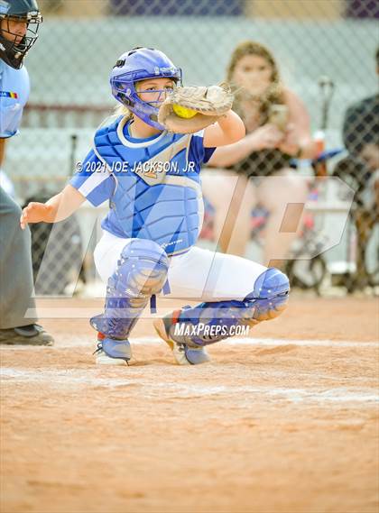 Thumbnail 2 in Sabino vs Safford photogallery.