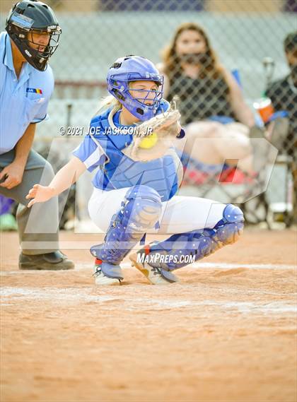 Thumbnail 3 in Sabino vs Safford photogallery.