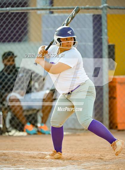 Thumbnail 2 in Sabino vs Safford photogallery.