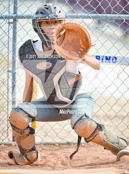 Thumbnail 1 in Sabino vs Safford photogallery.