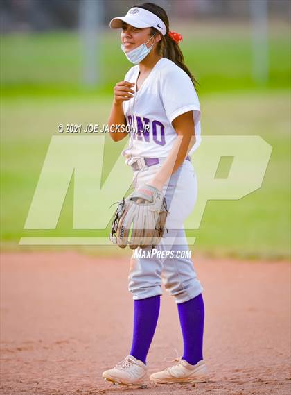 Thumbnail 3 in Sabino vs Safford photogallery.