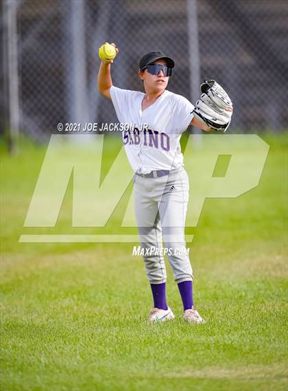 Thumbnail 1 in Sabino vs Safford photogallery.