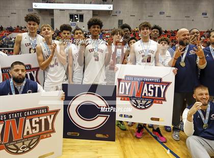 Thumbnail 3 in Columbus vs. Windermere (FHSAA 7A Final) photogallery.
