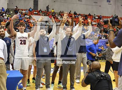 Thumbnail 2 in Columbus vs. Windermere (FHSAA 7A Final) photogallery.