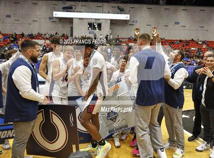 Thumbnail 3 in Columbus vs. Windermere (FHSAA 7A Final) photogallery.