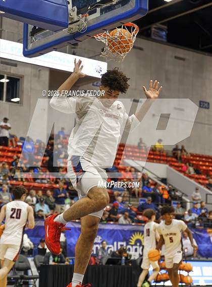 Thumbnail 1 in Columbus vs. Windermere (FHSAA 7A Final) photogallery.