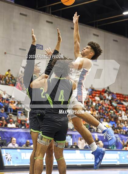 Thumbnail 2 in Columbus vs. Windermere (FHSAA 7A Final) photogallery.