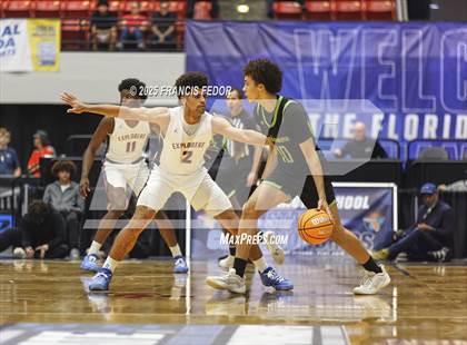 Thumbnail 2 in Columbus vs. Windermere (FHSAA 7A Final) photogallery.