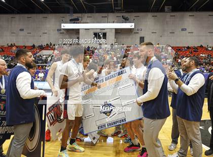 Thumbnail 2 in Columbus vs. Windermere (FHSAA 7A Final) photogallery.