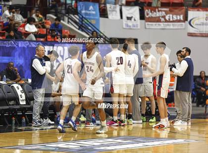 Thumbnail 3 in Columbus vs. Windermere (FHSAA 7A Final) photogallery.