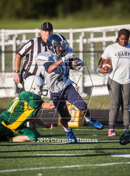 Thumbnail 1 in Champe @ Loudoun Valley photogallery.