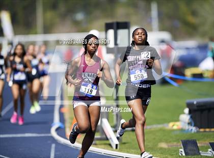 Thumbnail 3 in Bob Hayes Invitational (800m) photogallery.