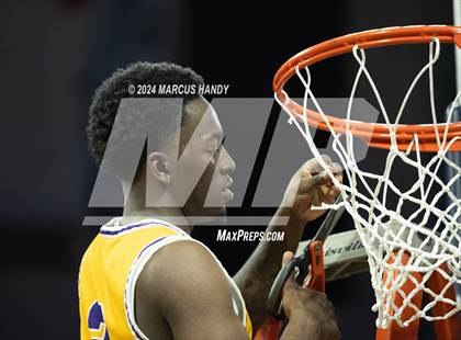 Thumbnail 2 in Roman Catholic @ Archbishop Ryan (PCL Final) photogallery.