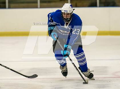 Thumbnail 3 in Millburn vs Scotch Plains-Fanwood photogallery.