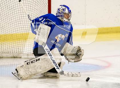 Thumbnail 3 in Millburn vs Scotch Plains-Fanwood photogallery.