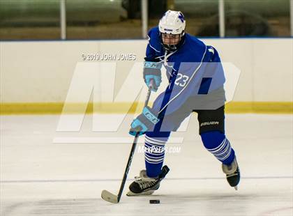 Thumbnail 2 in Millburn vs Scotch Plains-Fanwood photogallery.