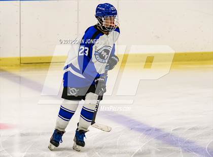 Thumbnail 3 in Millburn vs Scotch Plains-Fanwood photogallery.
