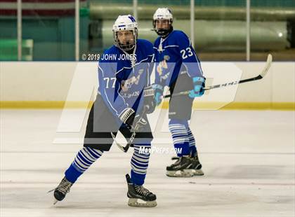 Thumbnail 3 in Millburn vs Scotch Plains-Fanwood photogallery.