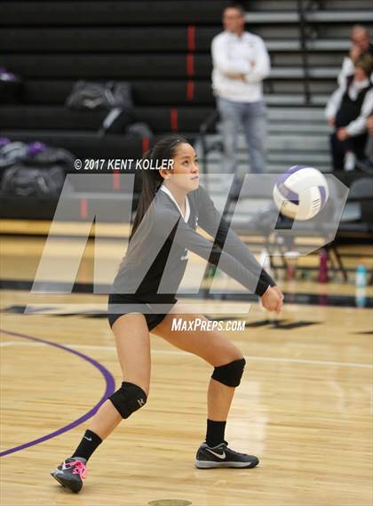 Thumbnail 1 in Clarkston vs Troy (MHSAA Regional Semifinal) photogallery.