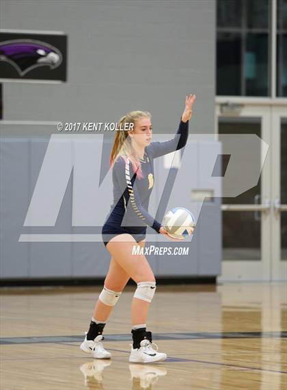 Thumbnail 2 in Clarkston vs Troy (MHSAA Regional Semifinal) photogallery.
