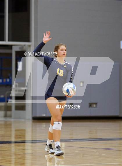 Thumbnail 1 in Clarkston vs Troy (MHSAA Regional Semifinal) photogallery.