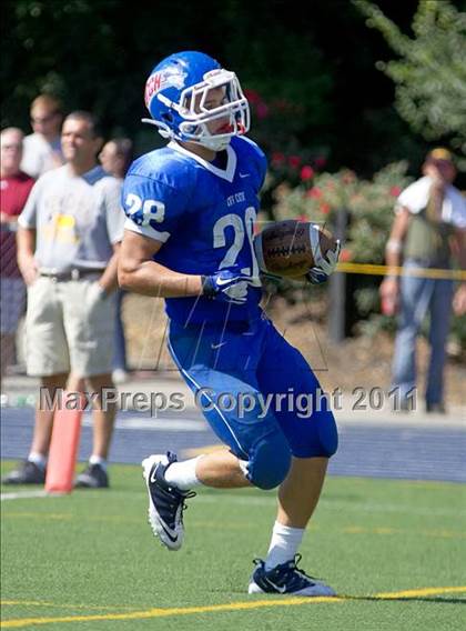 Thumbnail 1 in Beechwood @ Covington Catholic photogallery.