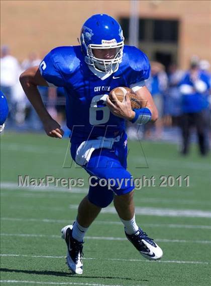 Thumbnail 2 in Beechwood @ Covington Catholic photogallery.