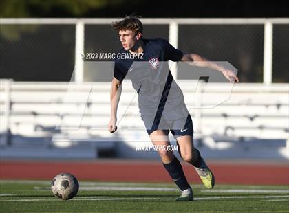 Thumbnail 1 in Mater Dei @ Beckman photogallery.