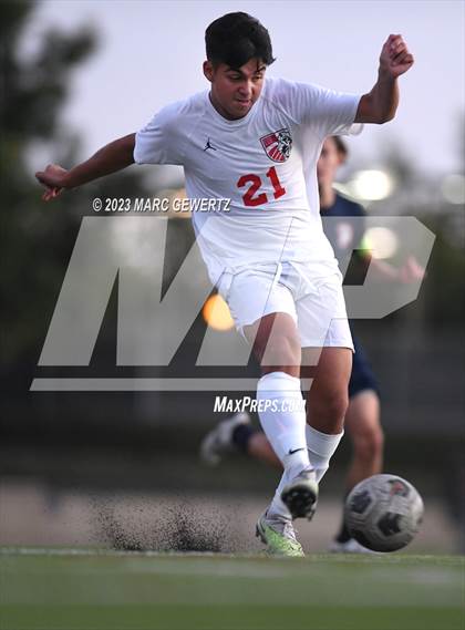 Thumbnail 1 in Mater Dei @ Beckman photogallery.