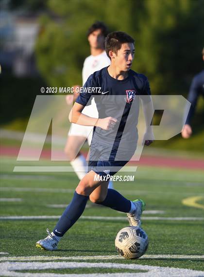 Thumbnail 2 in Mater Dei @ Beckman photogallery.
