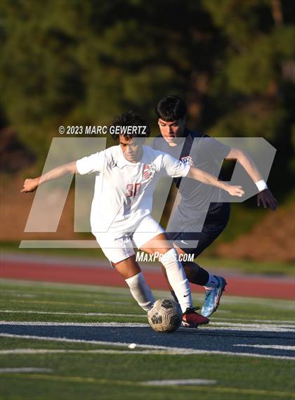 Thumbnail 3 in Mater Dei @ Beckman photogallery.