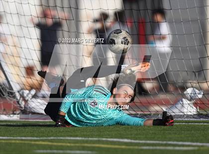 Thumbnail 3 in Mater Dei @ Beckman photogallery.