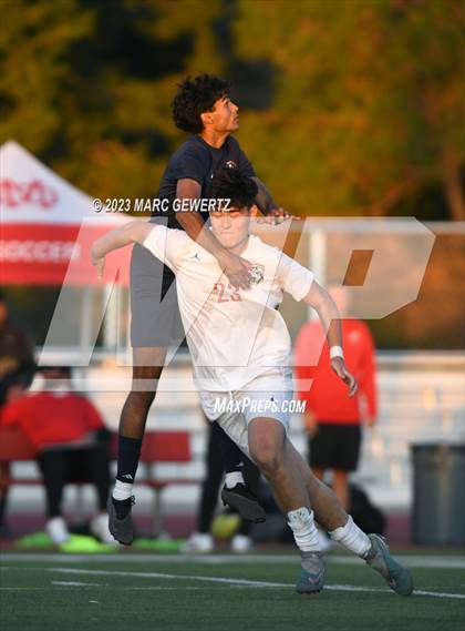 Thumbnail 1 in Mater Dei @ Beckman photogallery.