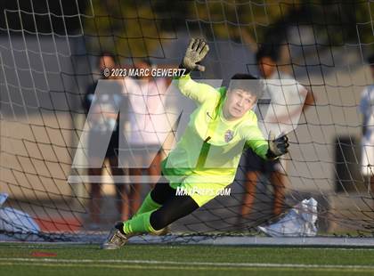 Thumbnail 2 in Mater Dei @ Beckman photogallery.