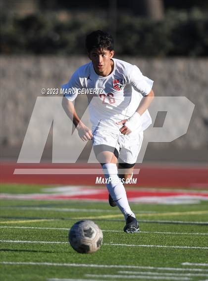 Thumbnail 2 in Mater Dei @ Beckman photogallery.