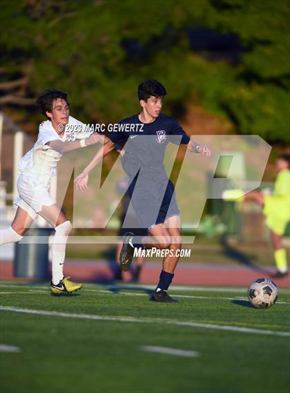 Thumbnail 3 in Mater Dei @ Beckman photogallery.