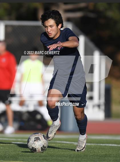 Thumbnail 2 in Mater Dei @ Beckman photogallery.