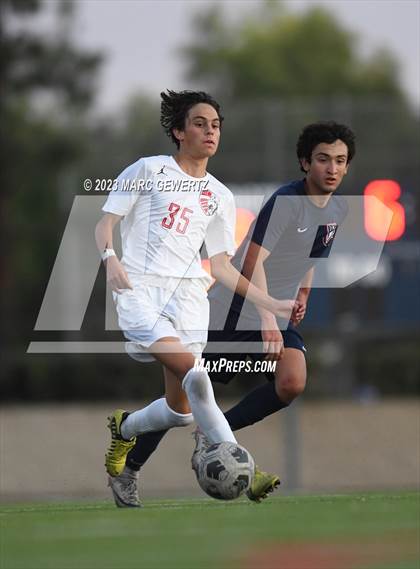 Thumbnail 3 in Mater Dei @ Beckman photogallery.