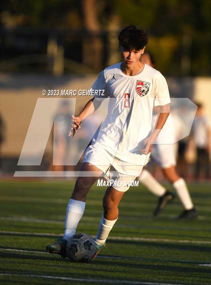 Thumbnail 2 in Mater Dei @ Beckman photogallery.