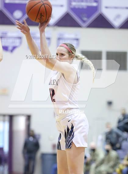 Thumbnail 1 in Stow-Munroe Falls vs. Bishop Hartley (OGBR Classic in the City) photogallery.