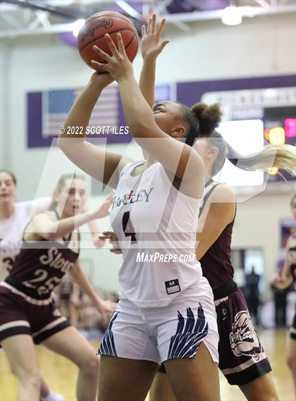 Thumbnail 1 in Stow-Munroe Falls vs. Bishop Hartley (OGBR Classic in the City) photogallery.