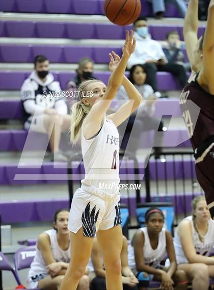 Thumbnail 2 in Stow-Munroe Falls vs. Bishop Hartley (OGBR Classic in the City) photogallery.