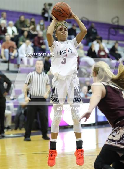 Thumbnail 2 in Stow-Munroe Falls vs. Bishop Hartley (OGBR Classic in the City) photogallery.