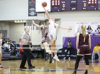 Thumbnail 1 in Stow-Munroe Falls vs. Bishop Hartley (OGBR Classic in the City) photogallery.