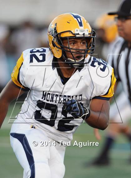 Thumbnail 2 in Northview vs. Montebello photogallery.