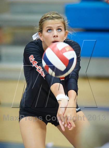 Thumbnail 3 in Johns Creek @ Walton photogallery.