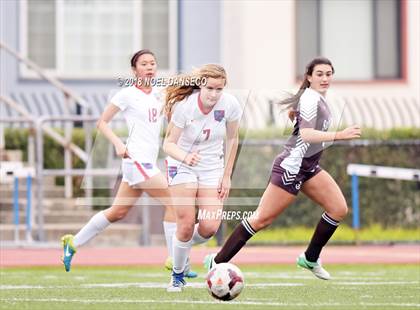 Thumbnail 2 in St. Ignatius vs. Saint Francis photogallery.