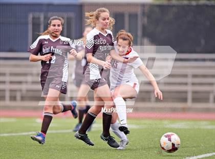 Thumbnail 3 in St. Ignatius vs. Saint Francis photogallery.