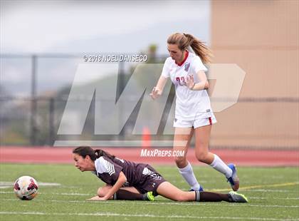 Thumbnail 2 in St. Ignatius vs. Saint Francis photogallery.