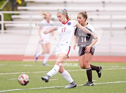 Thumbnail 2 in St. Ignatius vs. Saint Francis photogallery.